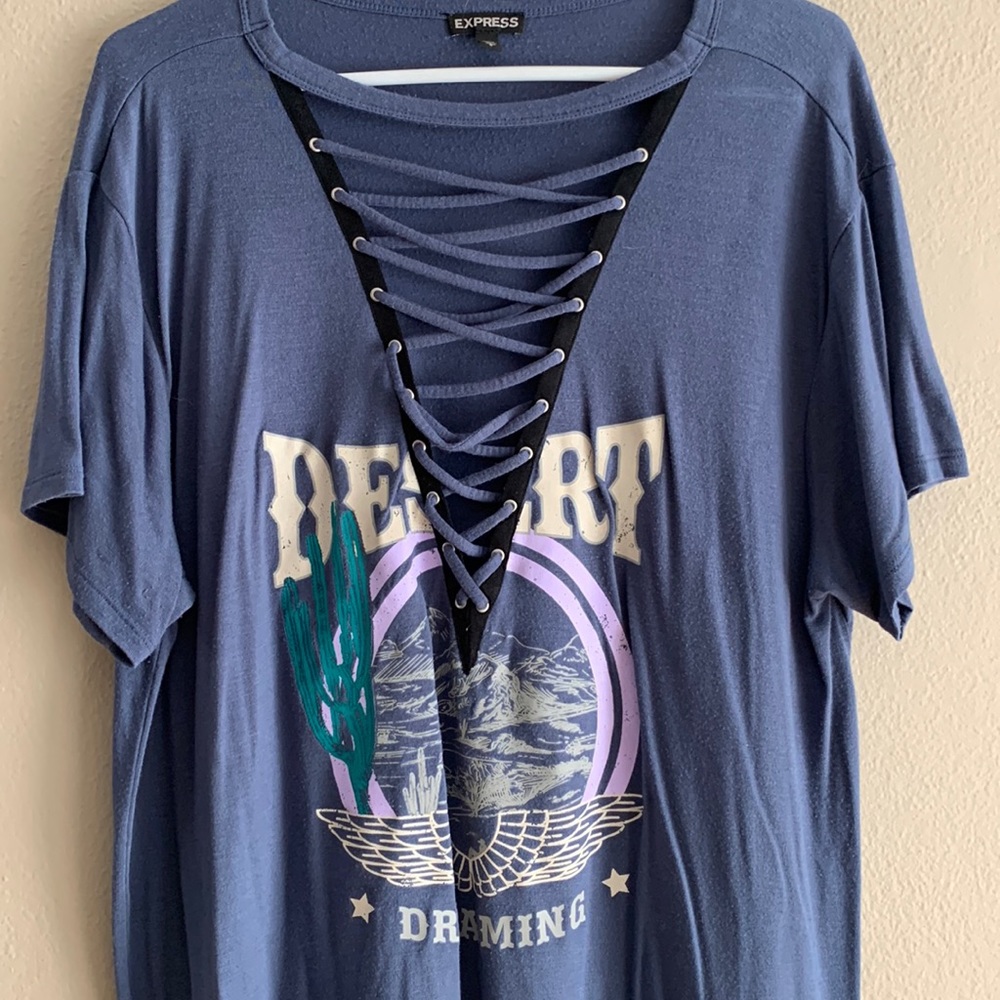 EXPRESS Lace Up Graphic T Shirt